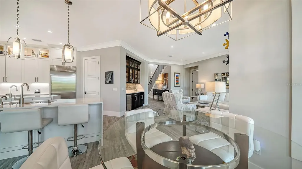 5326 Siesta Cove Drive Sarasota FL 34242