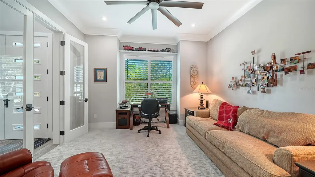 5326 Siesta Cove Drive Sarasota FL 34242