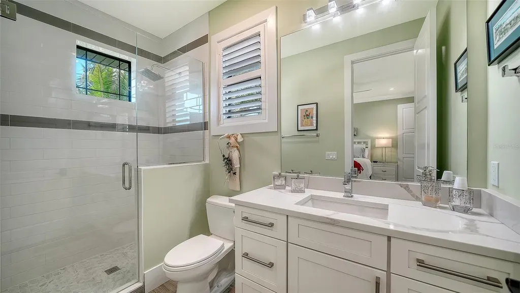 5326 Siesta Cove Drive Sarasota FL 34242