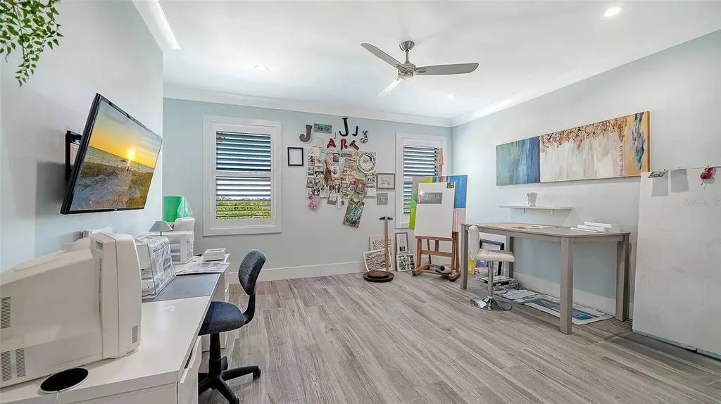 5326 Siesta Cove Drive Sarasota FL 34242