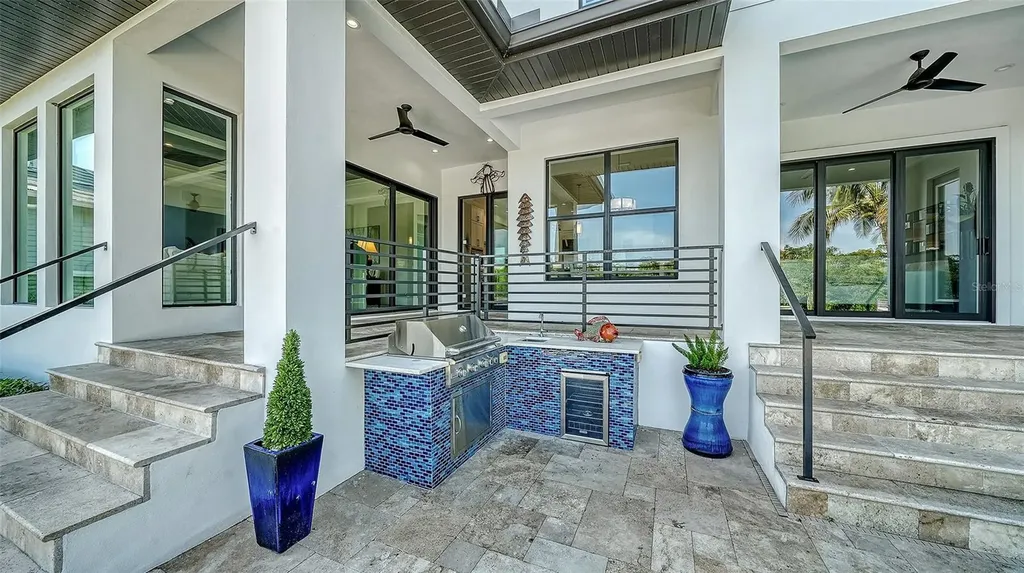 5326 Siesta Cove Drive Sarasota FL 34242