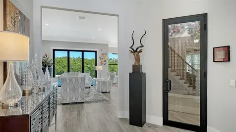 5326 Siesta Cove Drive Sarasota FL 34242