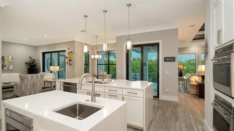5326 Siesta Cove Drive Sarasota FL 34242