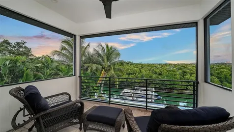 5326 Siesta Cove Drive Sarasota FL 34242