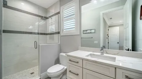 5326 Siesta Cove Drive Sarasota FL 34242