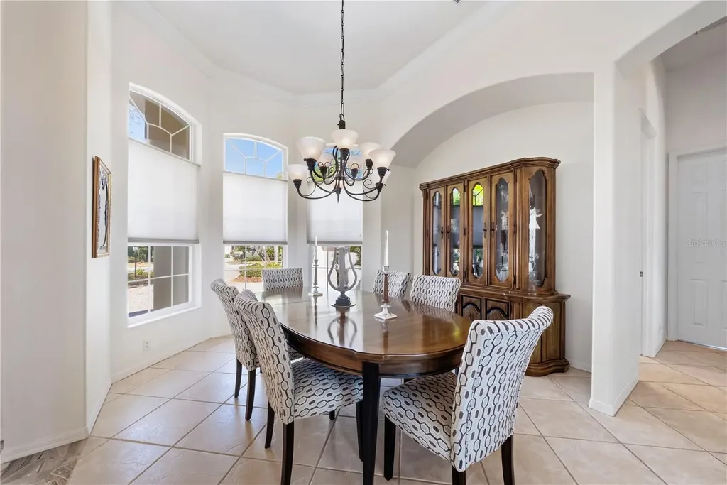7311 Westminster Court University Park FL 34201