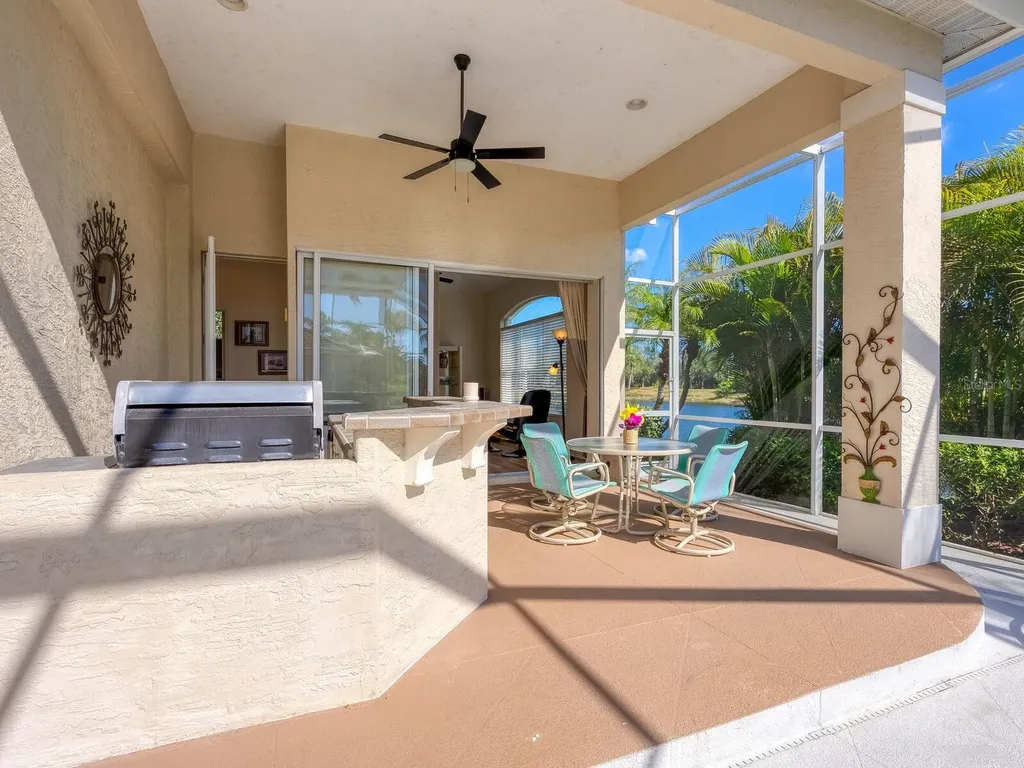 7311 Westminster Court University Park FL 34201