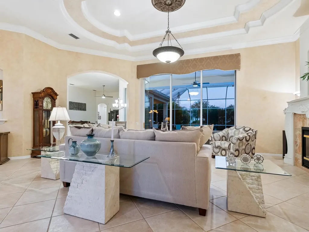 7311 Westminster Court University Park FL 34201
