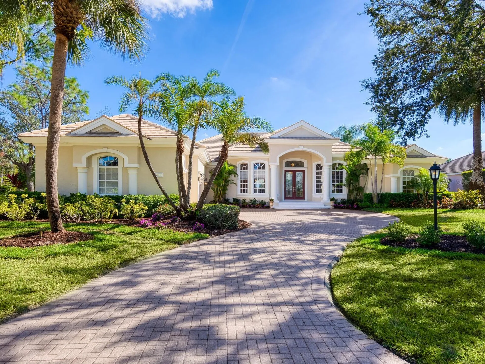 7311 Westminster Court University Park FL 34201