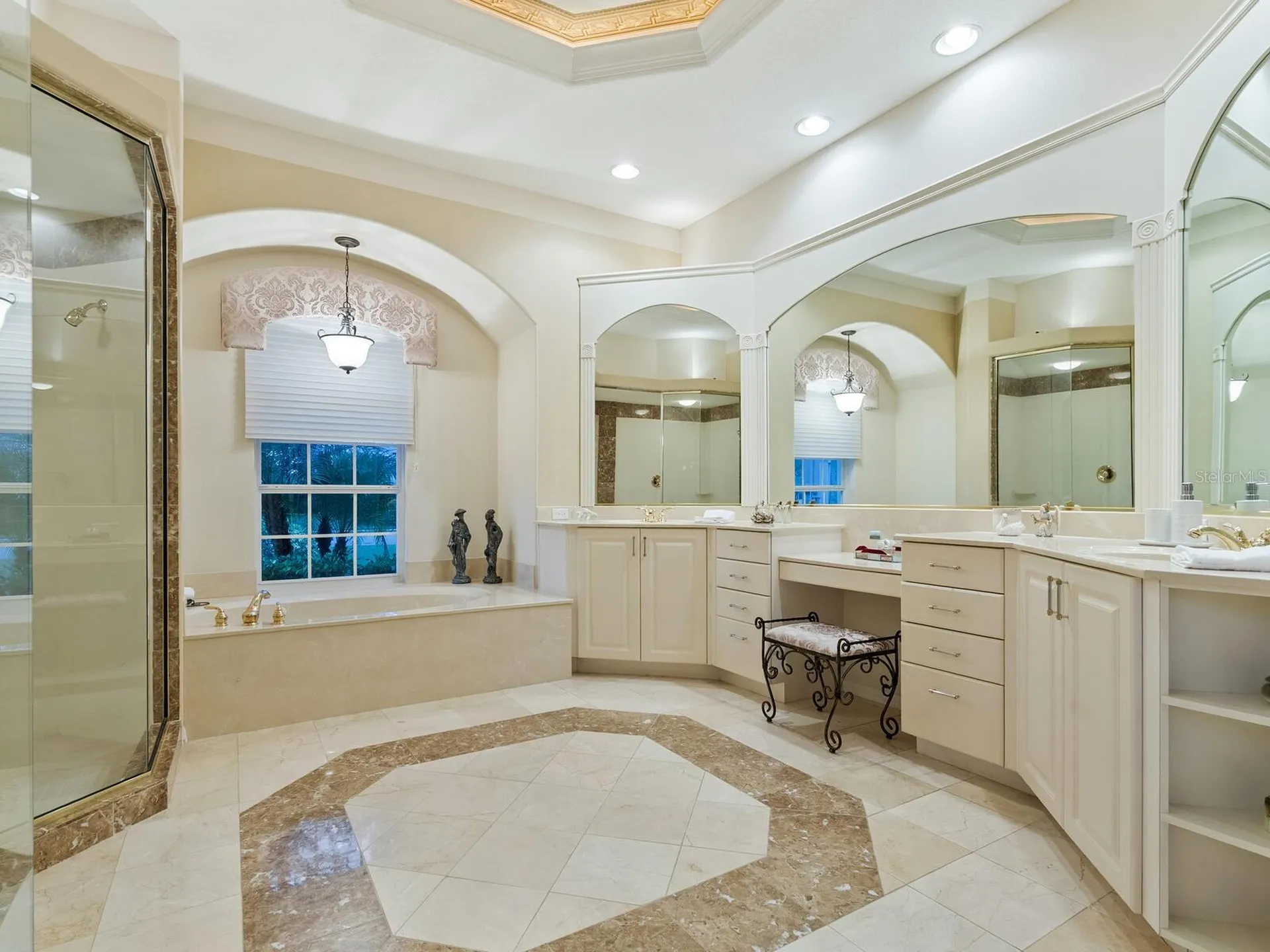 7311 Westminster Court University Park FL 34201