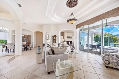 7311 Westminster Court University Park FL 34201
