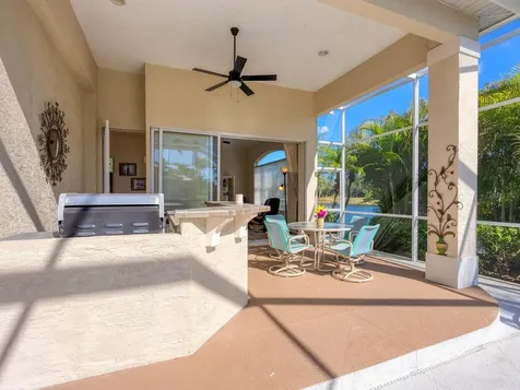 7311 Westminster Court University Park FL 34201