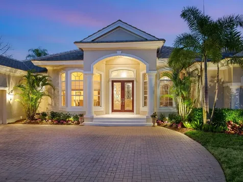 7311 Westminster Court University Park FL 34201