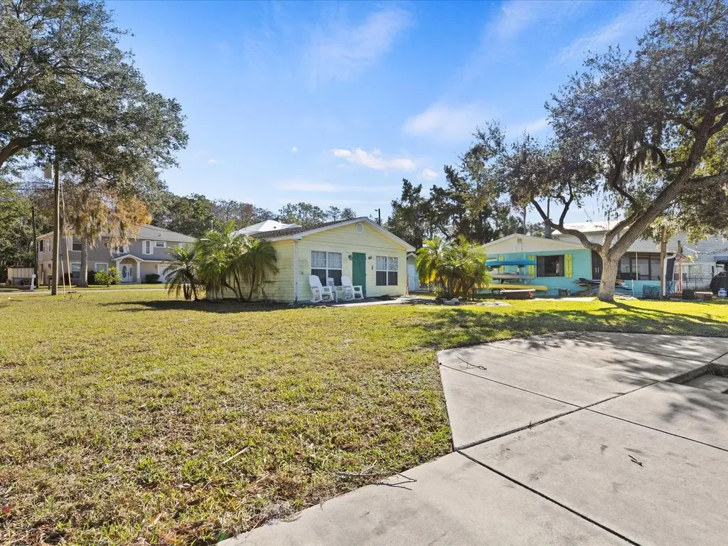 7255 Tropical Drive Weeki Wachee FL 34607