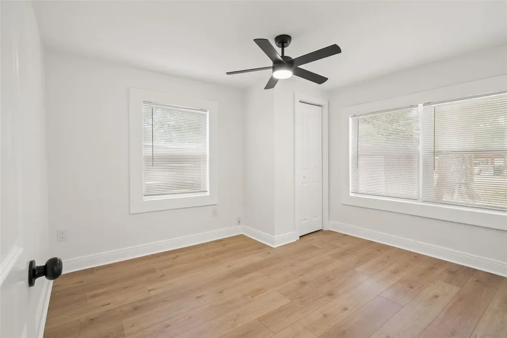 2302 W Idlewild Avenue Tampa FL 33603