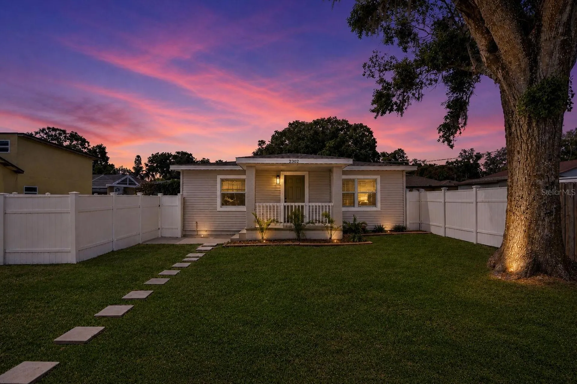 2302 W Idlewild Avenue Tampa FL 33603