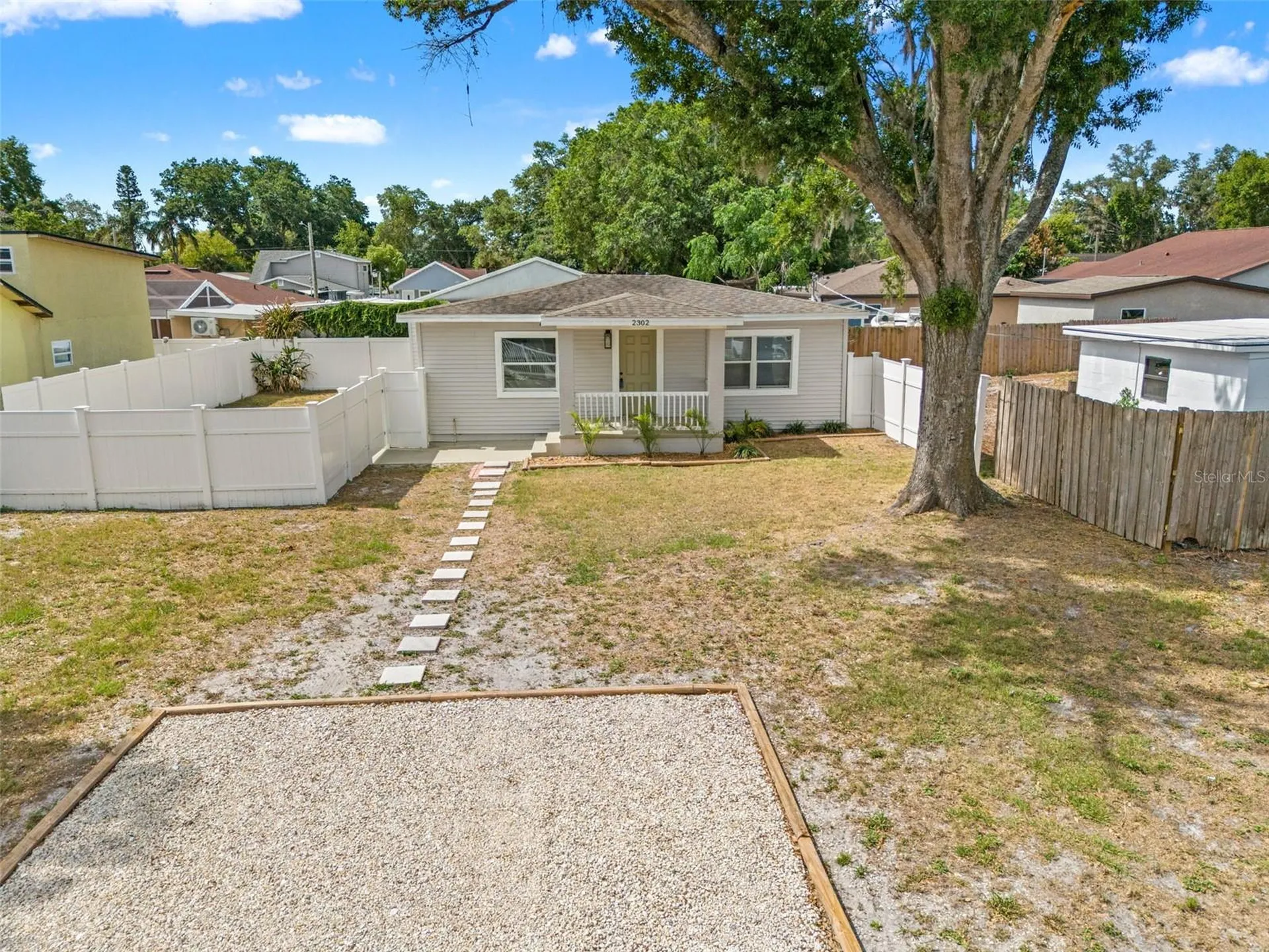 2302 W Idlewild Avenue Tampa FL 33603