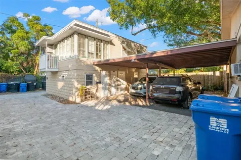 209 12th Avenue N St Petersburg FL 33704