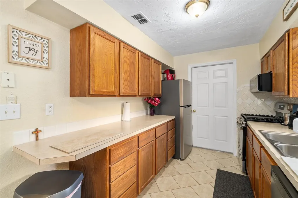 3251 SE 143rd Place Summerfield FL 34491