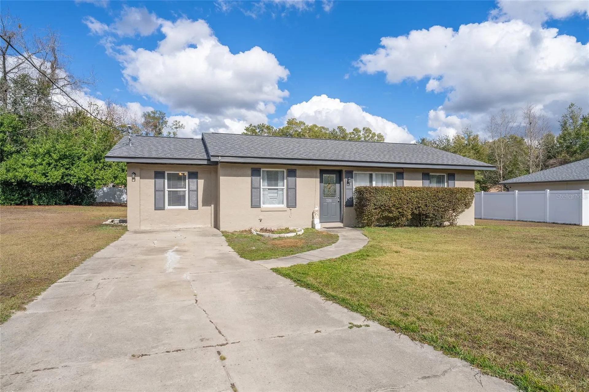 3251 SE 143rd Place Summerfield FL 34491