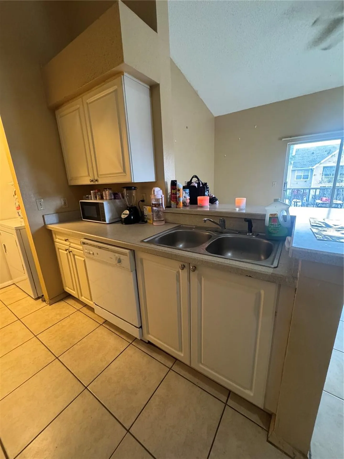 1218 Bermuda Lakes Lane Kissimmee FL 34741