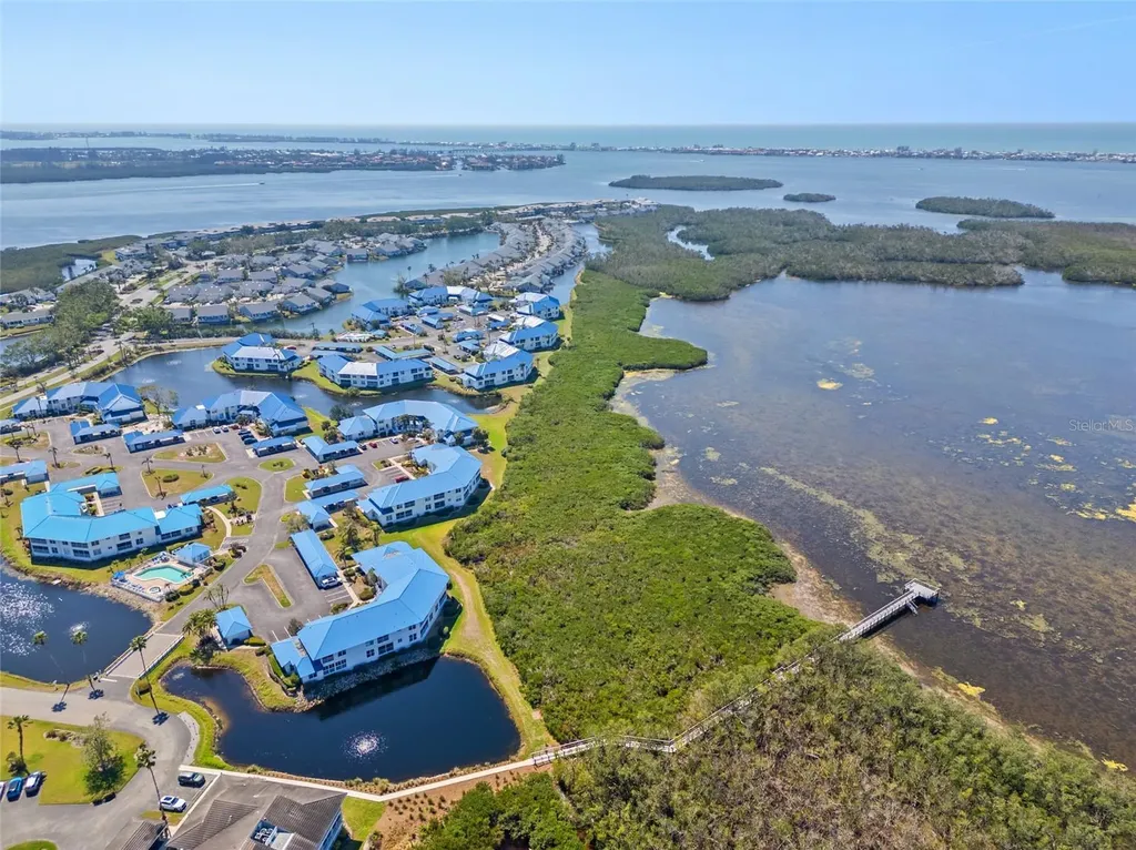 837 Audubon Drive Bradenton FL 34209