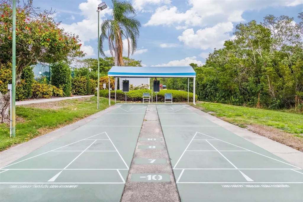 837 Audubon Drive Bradenton FL 34209