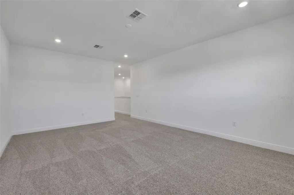 5104 Firebush Drive Apopka FL 32712