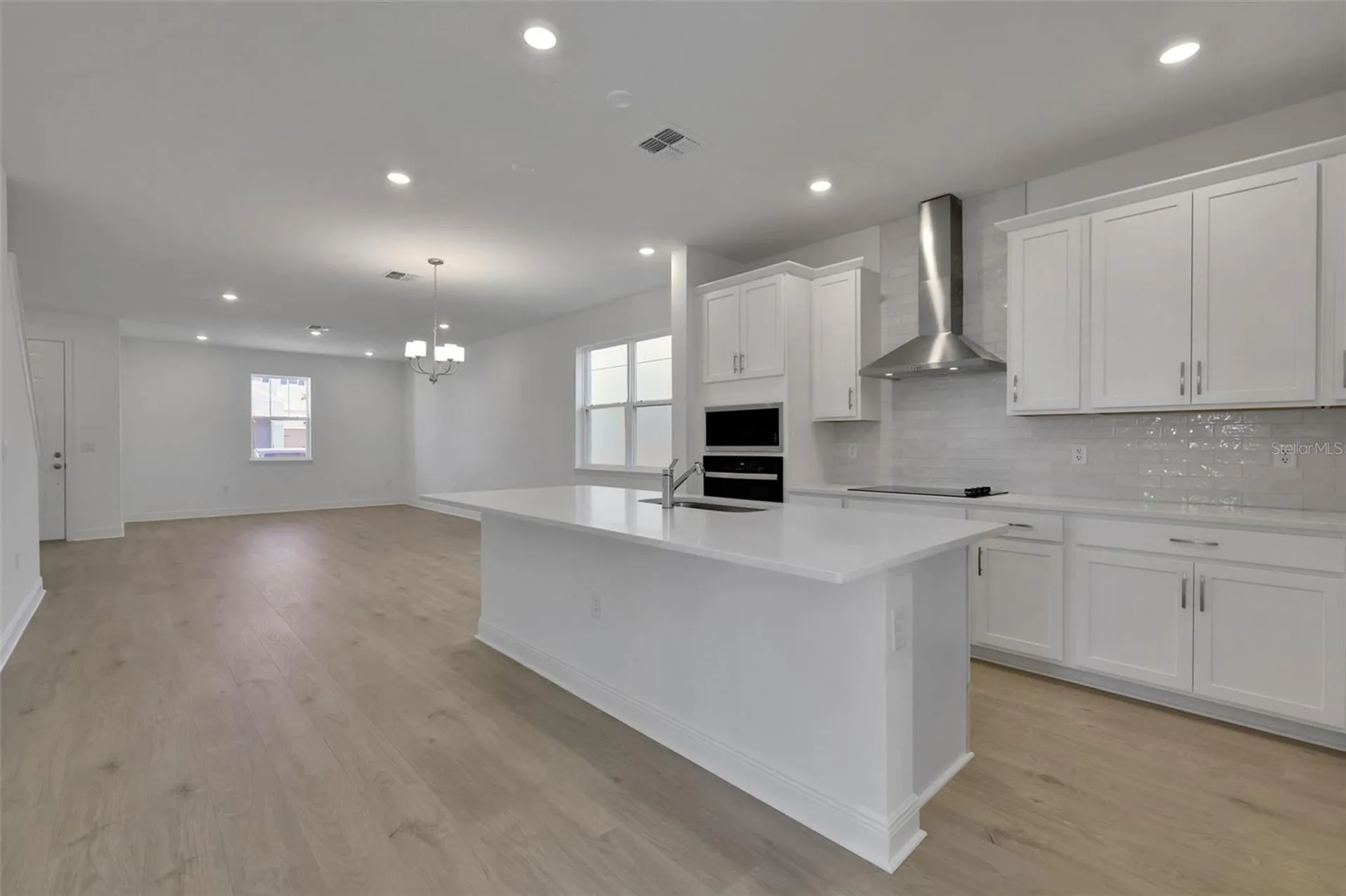 5104 Firebush Drive Apopka FL 32712
