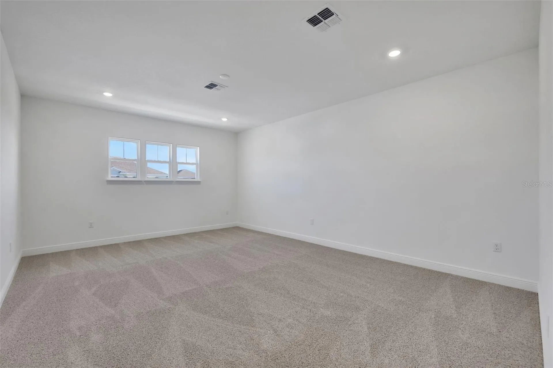 5104 Firebush Drive Apopka FL 32712