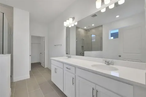 5104 Firebush Drive Apopka FL 32712