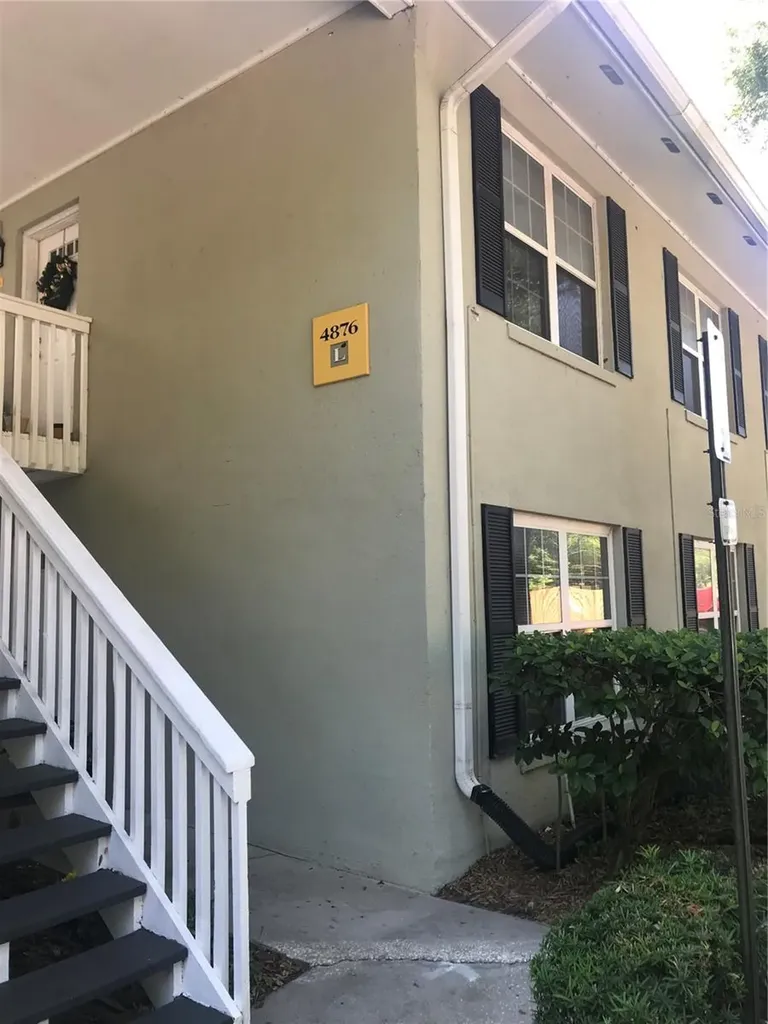 4876 Conway Road Orlando FL 32812