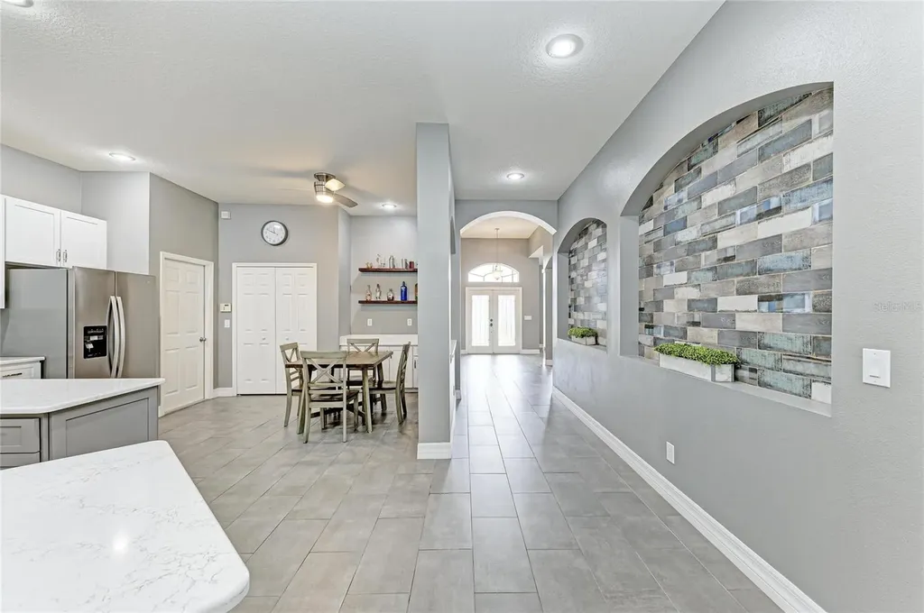 4966 Bookelia Circle Bradenton FL 34203