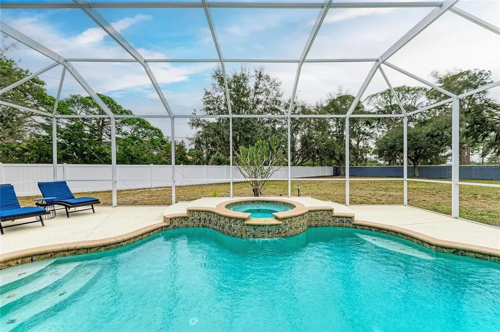 4966 Bookelia Circle Bradenton FL 34203