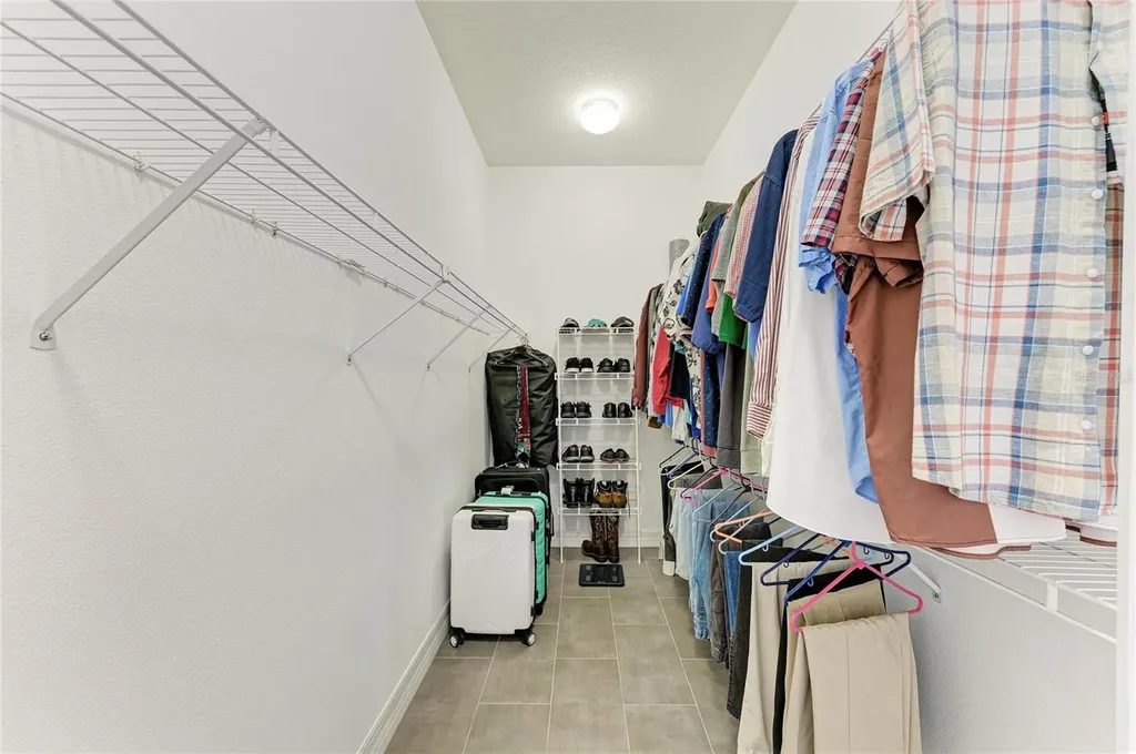 4966 Bookelia Circle Bradenton FL 34203