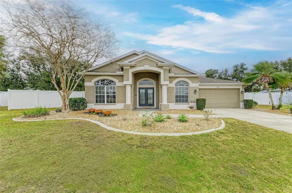 4966 Bookelia Circle Bradenton FL 34203