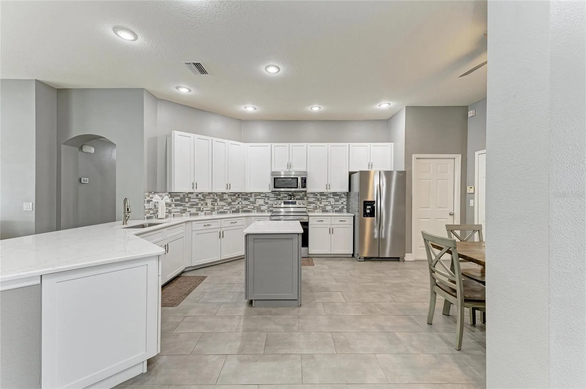 4966 Bookelia Circle Bradenton FL 34203