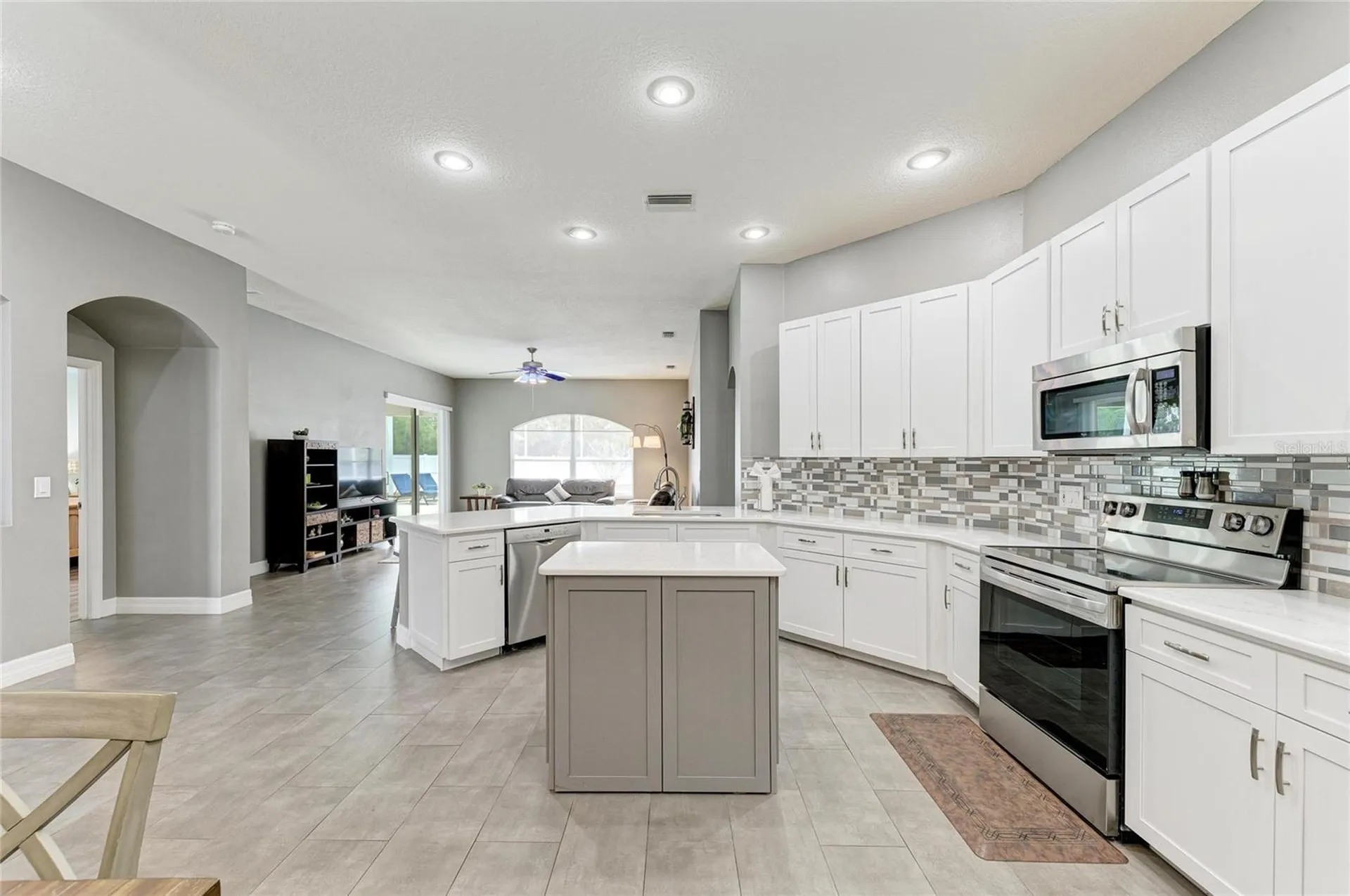 4966 Bookelia Circle Bradenton FL 34203
