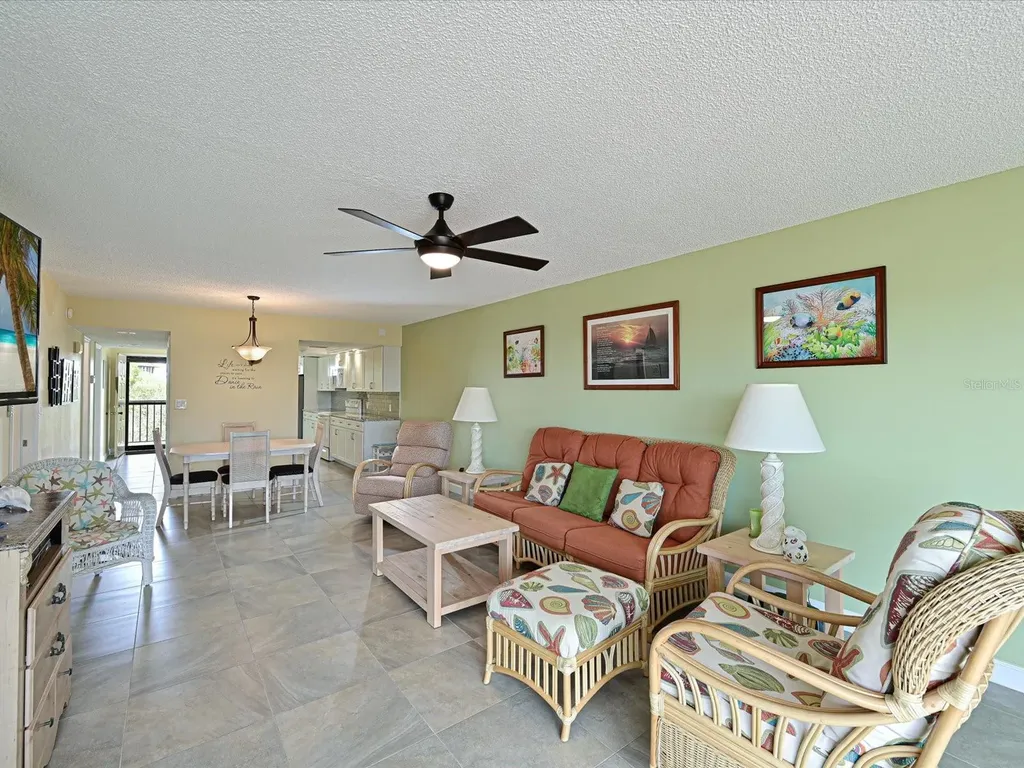 204 3rd Street W Bradenton FL 34205