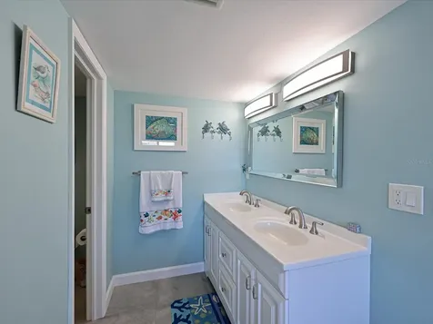 204 3rd Street W Bradenton FL 34205