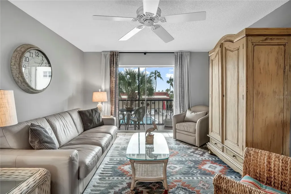 915 Beach Road Sarasota FL 34242