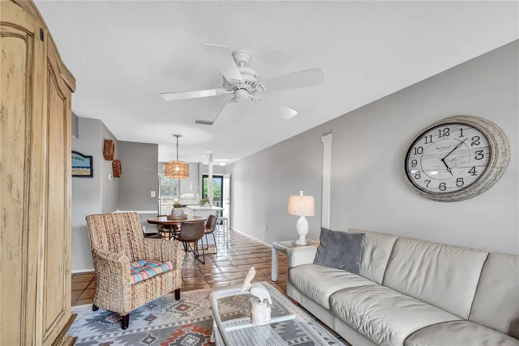 915 Beach Road Sarasota FL 34242