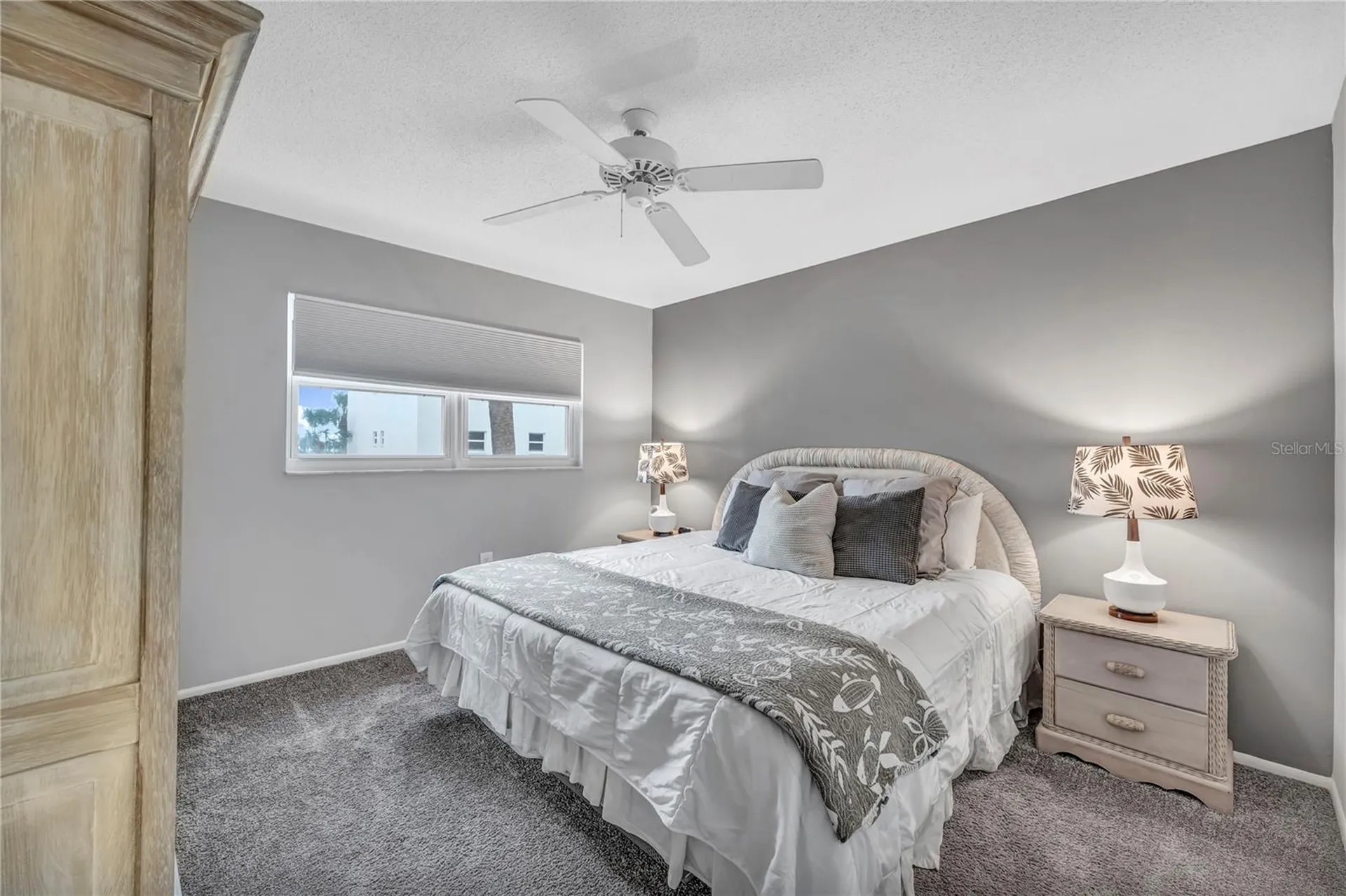 915 Beach Road Sarasota FL 34242