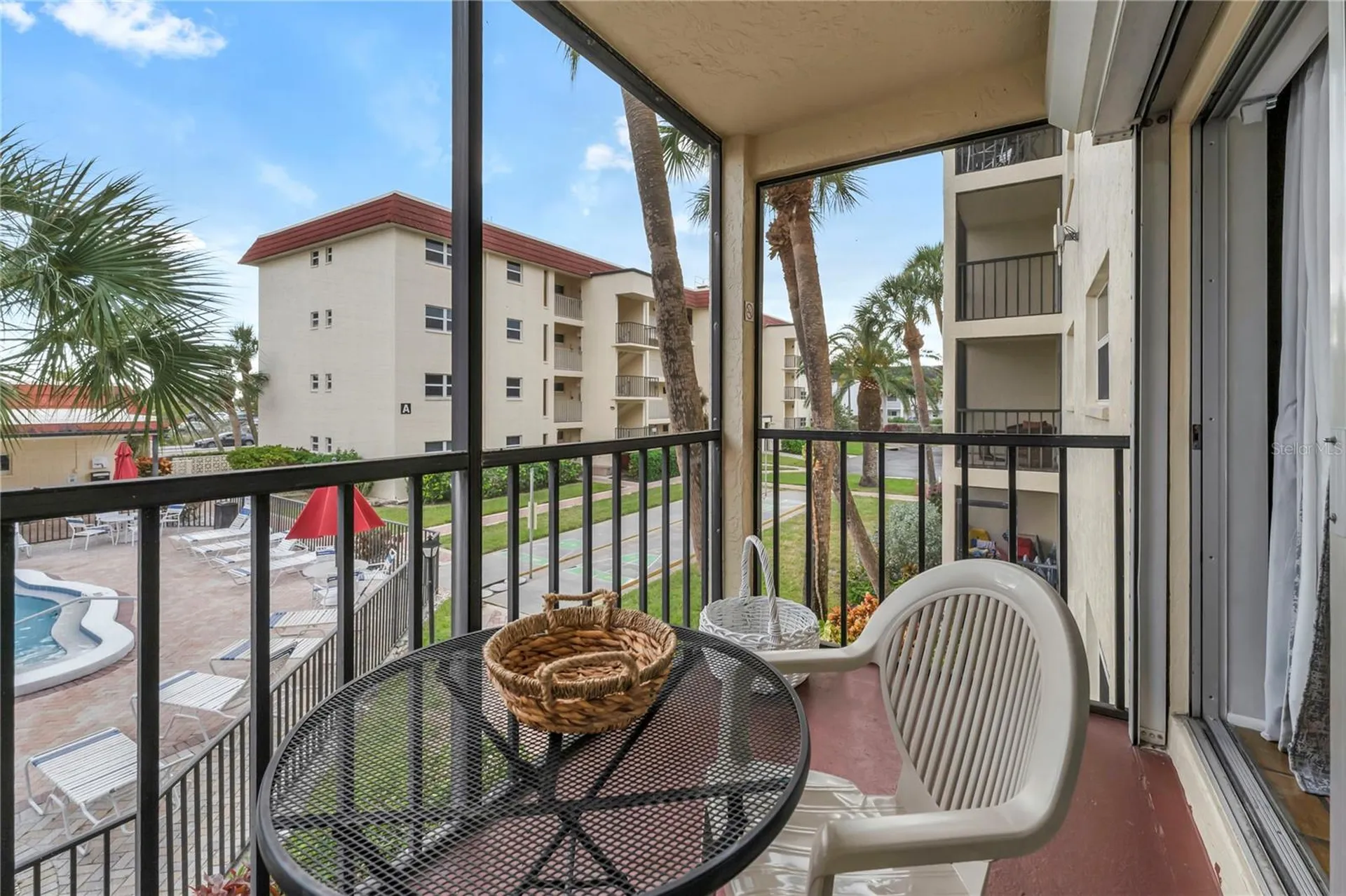 915 Beach Road Sarasota FL 34242