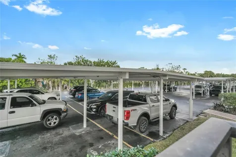 915 Beach Road Sarasota FL 34242