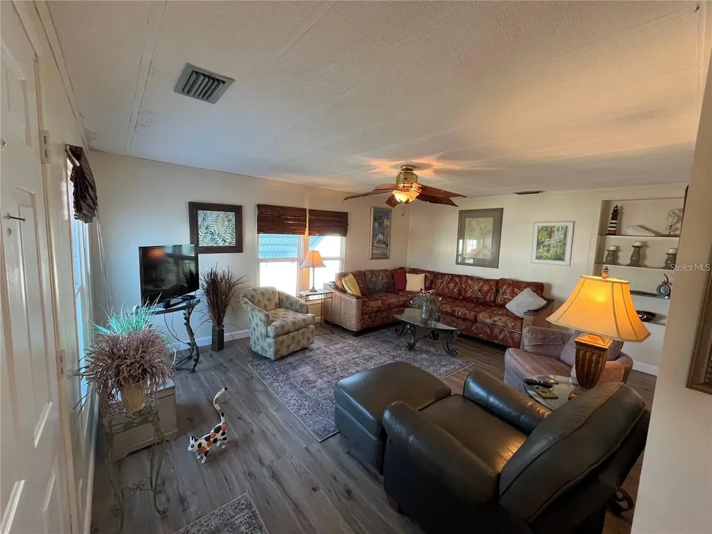 919 Cortina Boulevard Venice FL 34285