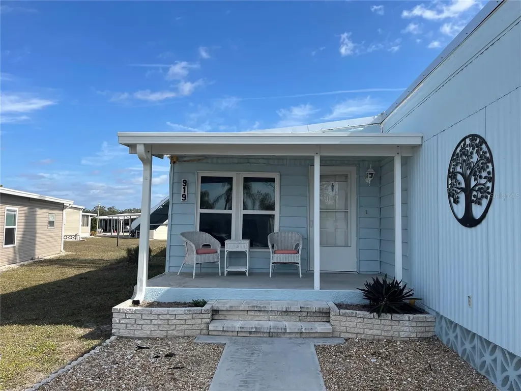 919 Cortina Boulevard Venice FL 34285