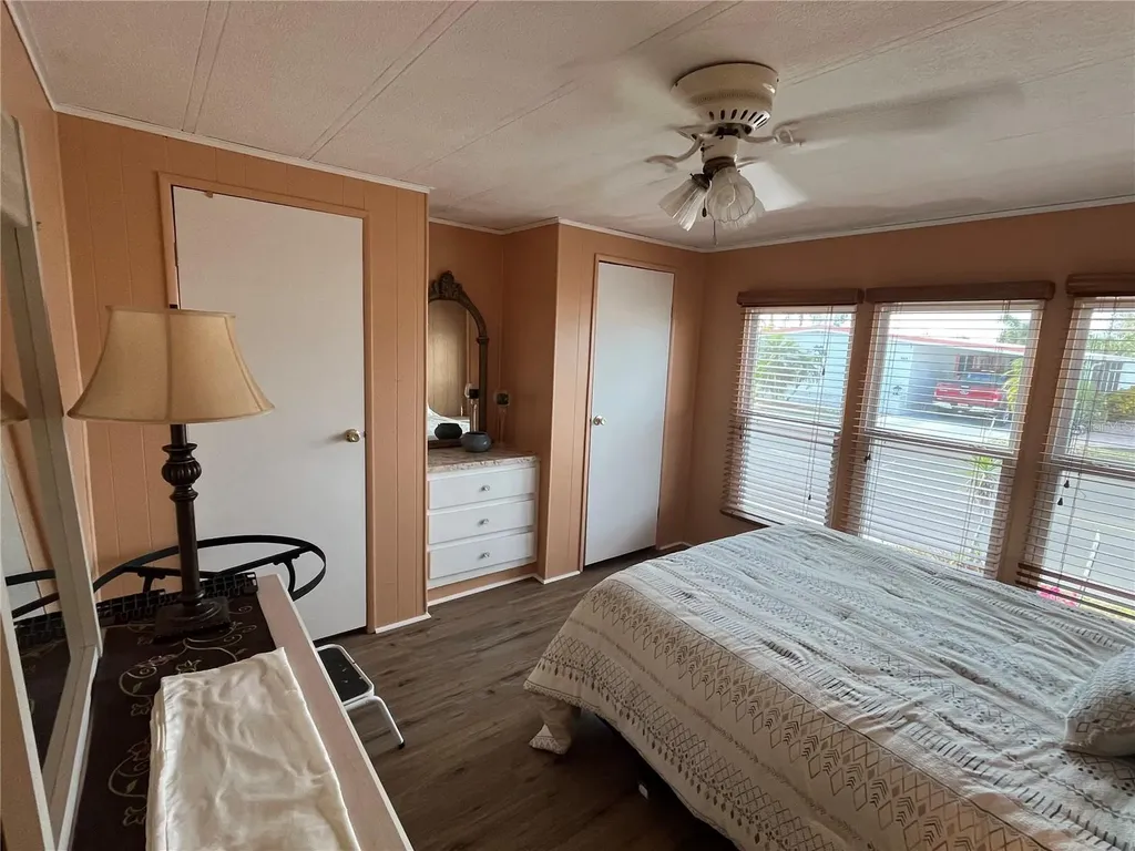 919 Cortina Boulevard Venice FL 34285
