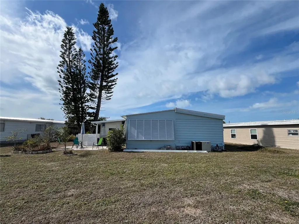 919 Cortina Boulevard Venice FL 34285
