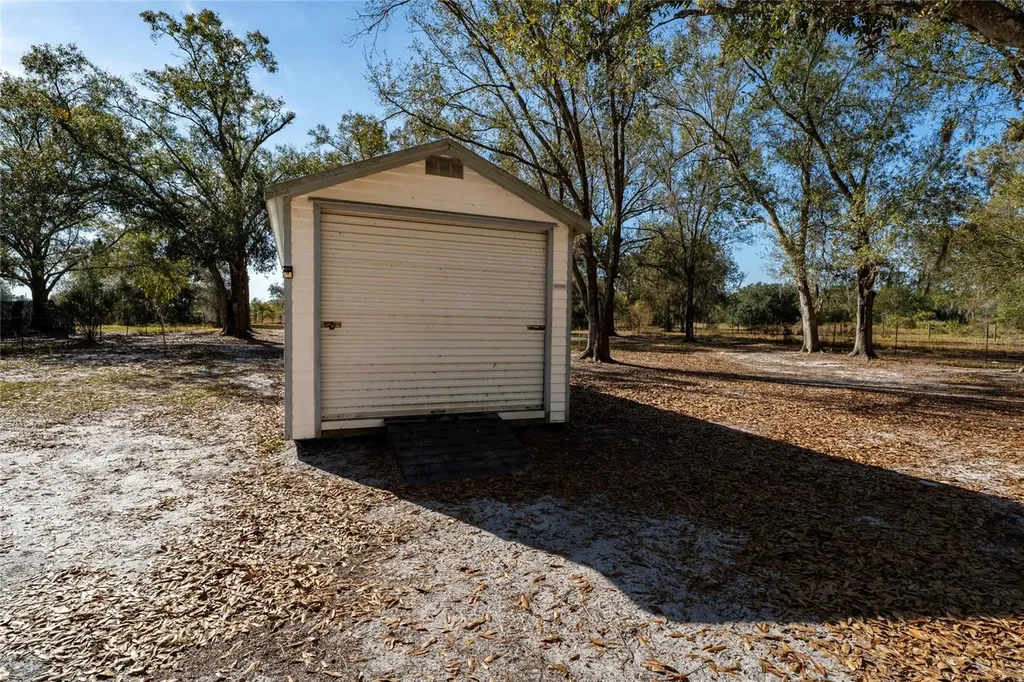 915 Keen Road Frostproof FL 33843